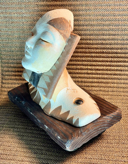 Side view sculpture