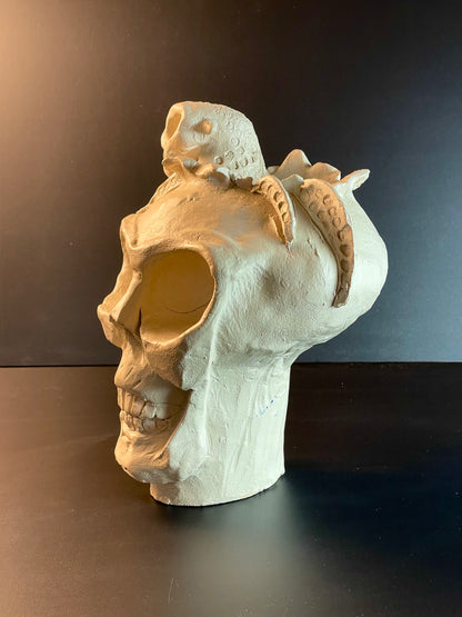Alien Skull Side